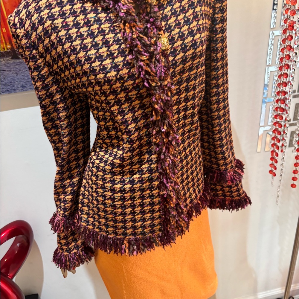St. John Orange Pink Fringe-Trim skirt suit jacket blazer 12  10 ribbon shimmer